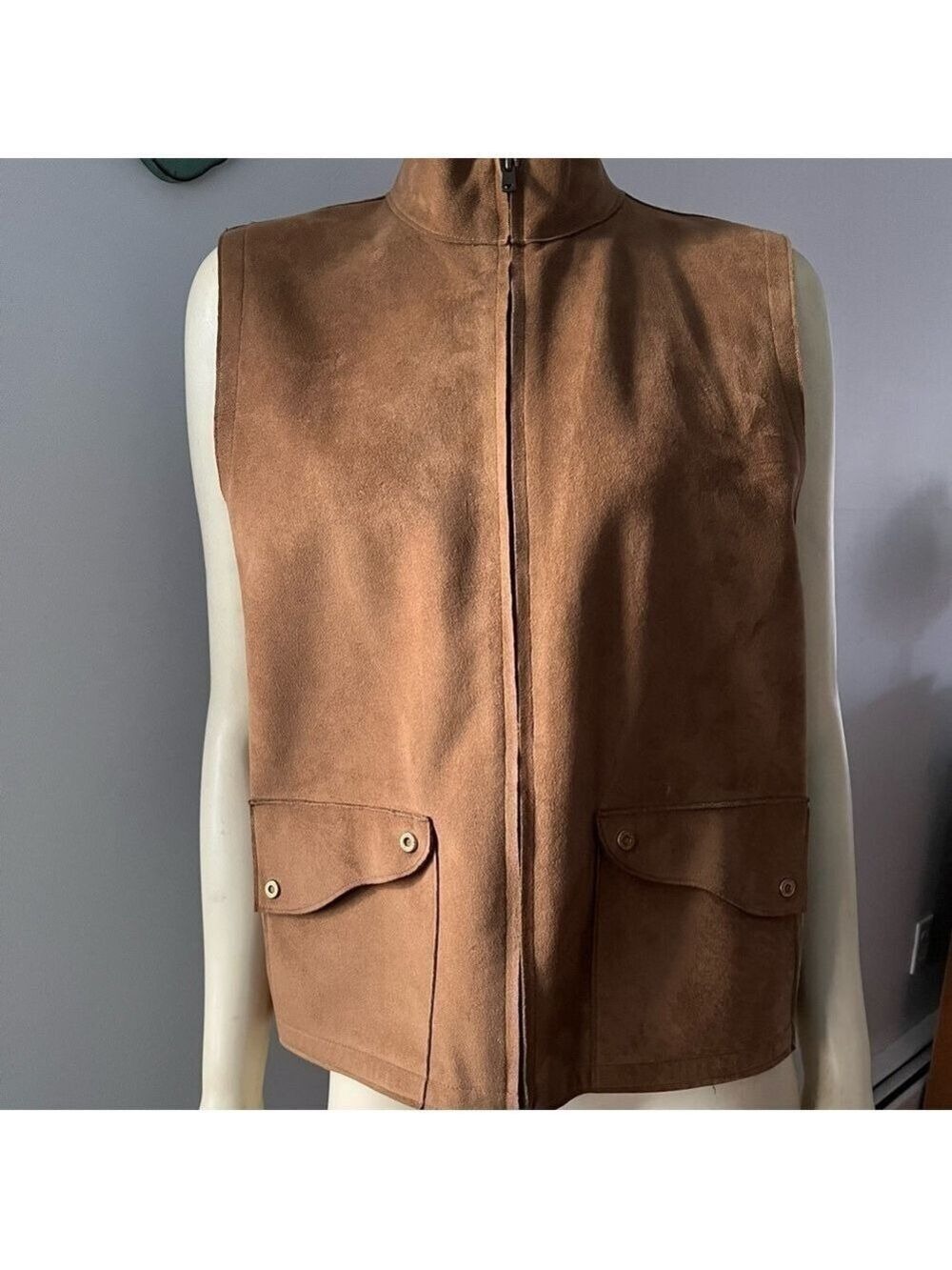 LAUREN Ralph Lauren Petite Women’s Soft Faux Suede Zip Up Vest Lt Brown Tan L/P